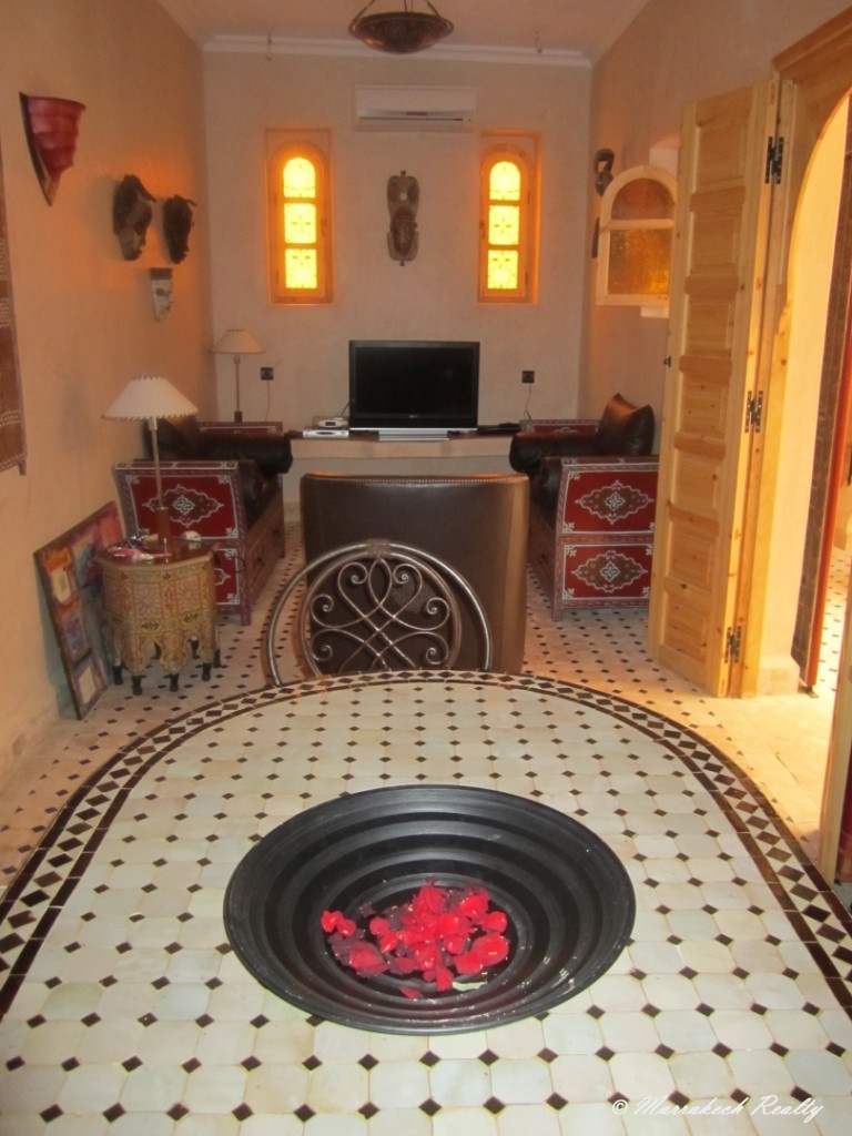 Riad titré avec accès voiture et trois chambres  Marrakech Realty