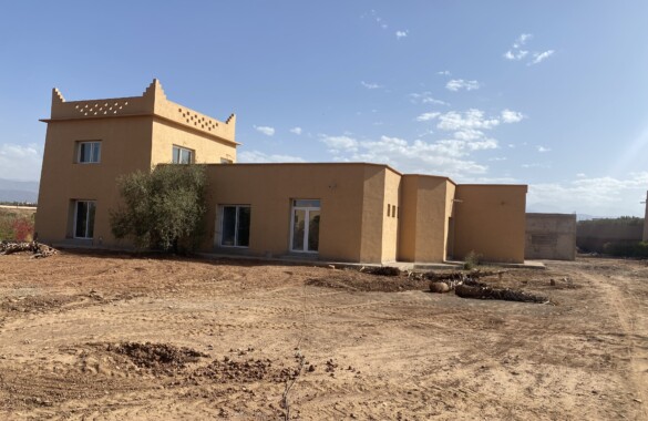 Jolie villa neuve dans un domaine route de l’Ourika