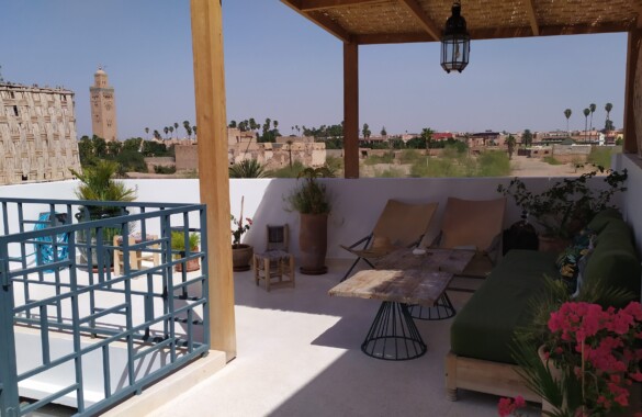 Double riad – 7 bedrooms – rooftop terrace with open view, two pools